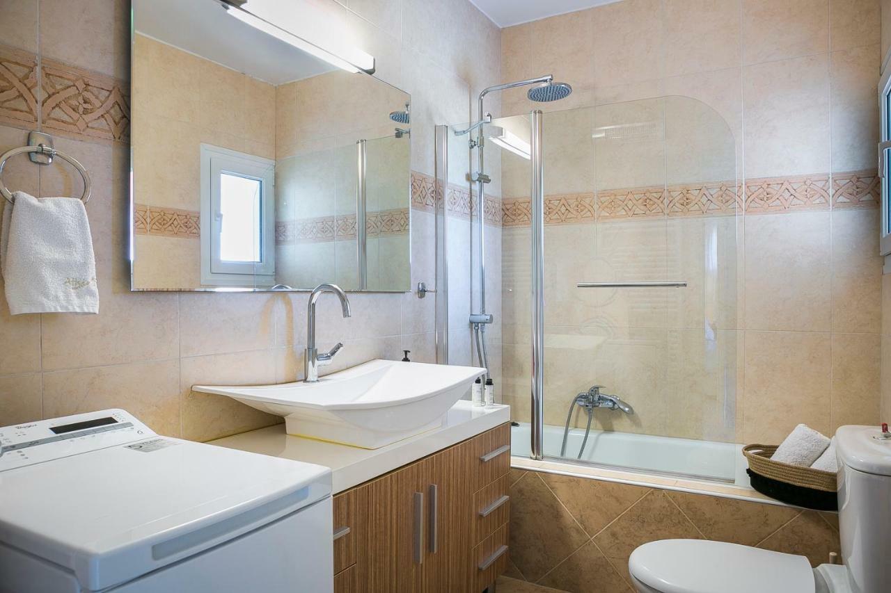 Athinais Lak Villa Lakíthra Екстериор снимка