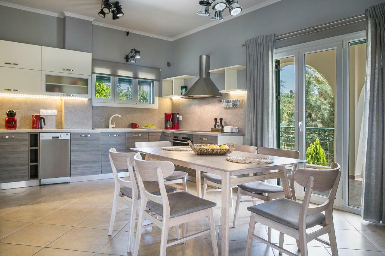 Athinais Lak Villa Lakíthra Екстериор снимка
