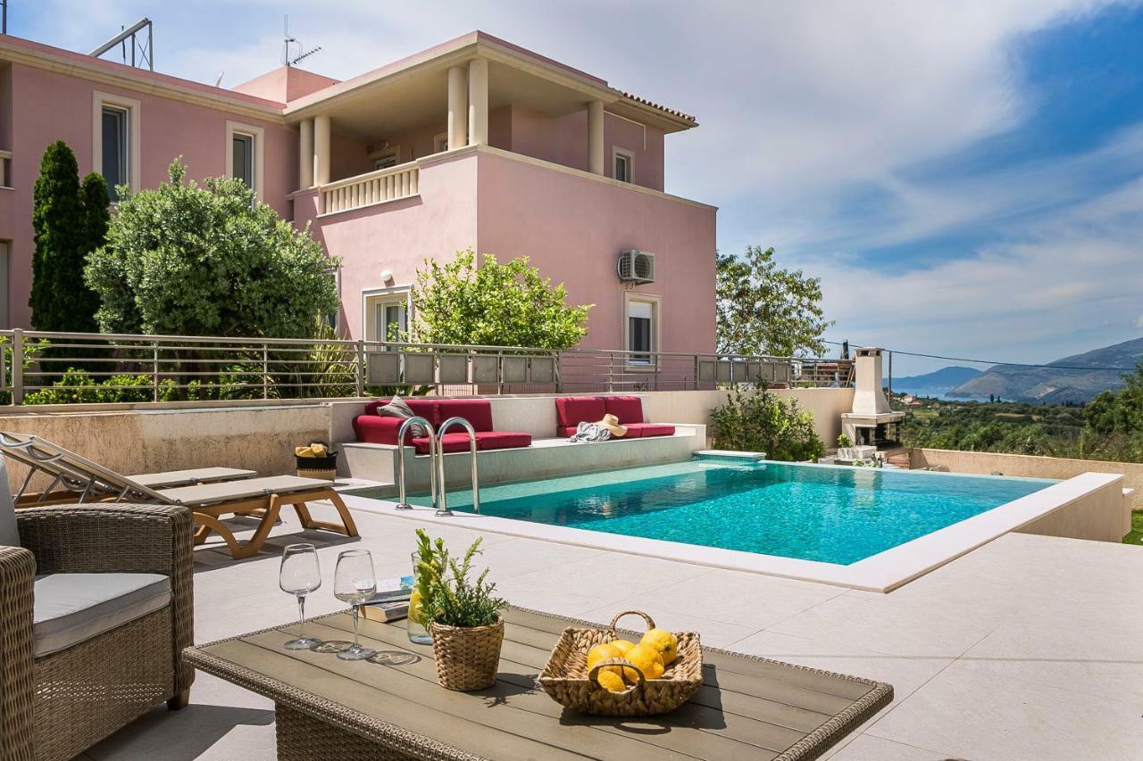 Athinais Lak Villa Lakíthra Екстериор снимка