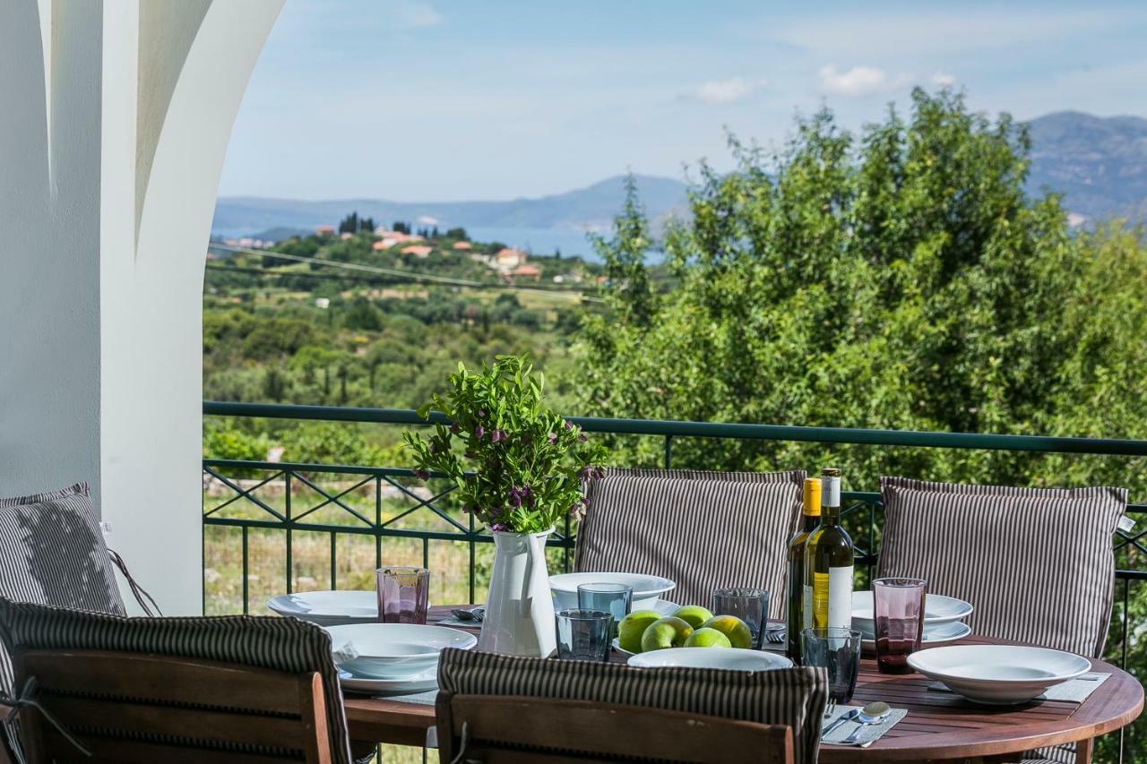 Athinais Lak Villa Lakíthra Екстериор снимка